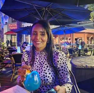 Meet your Posher, Leida yaneth